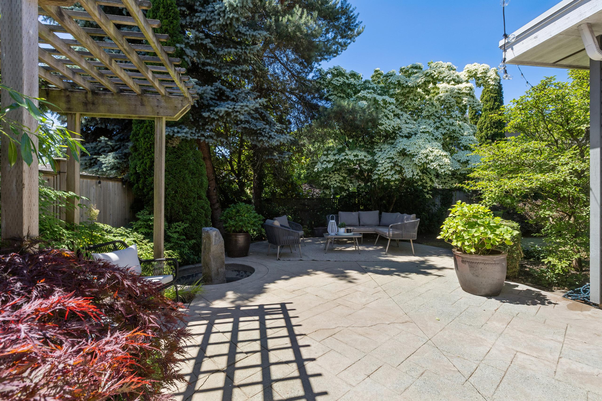 4789 Headland Drive, West Vancouver listing image