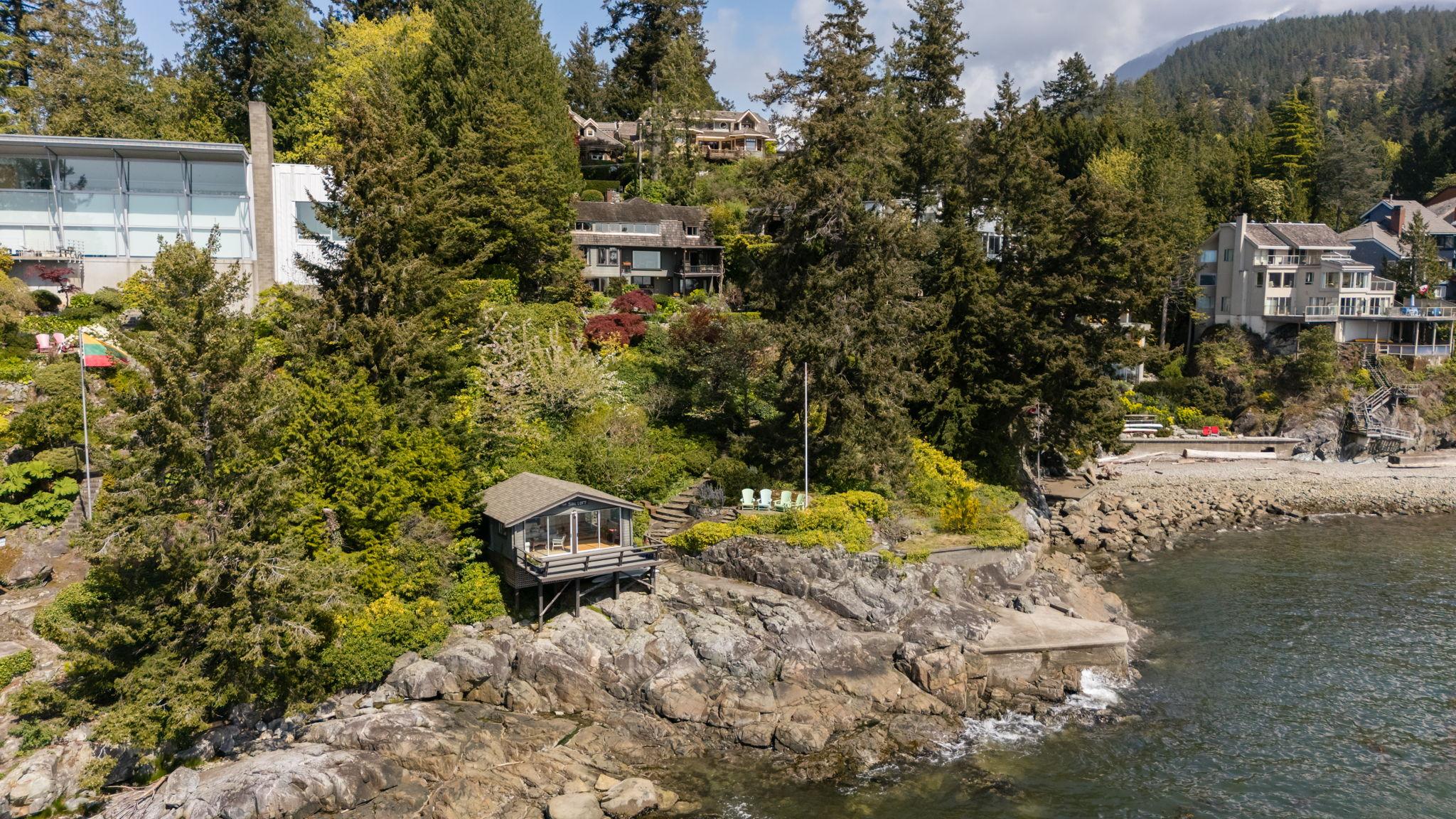 6054 Gleneagles Drive, West Vancouver listing image
