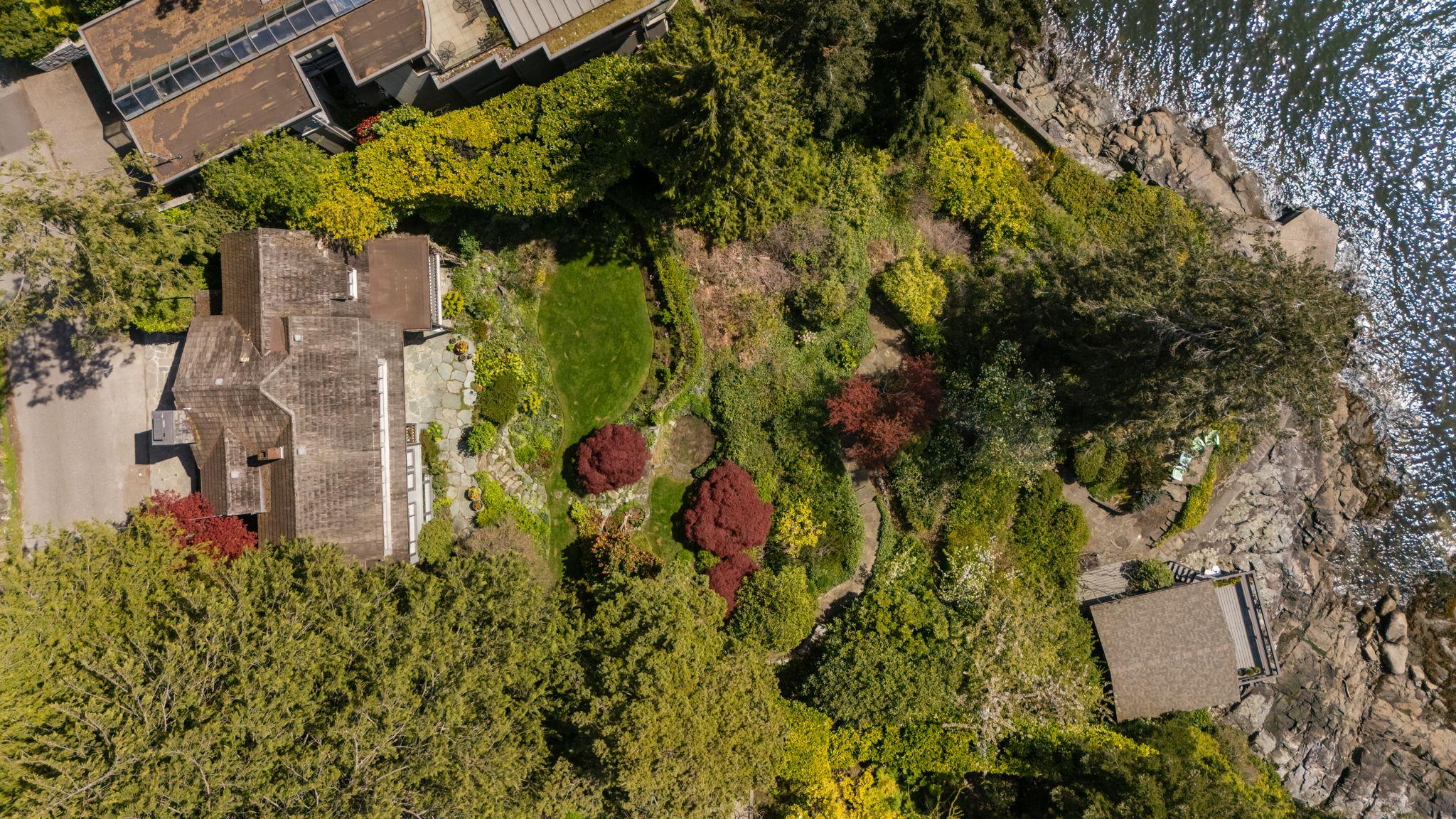 6054 Gleneagles Drive, West Vancouver listing image