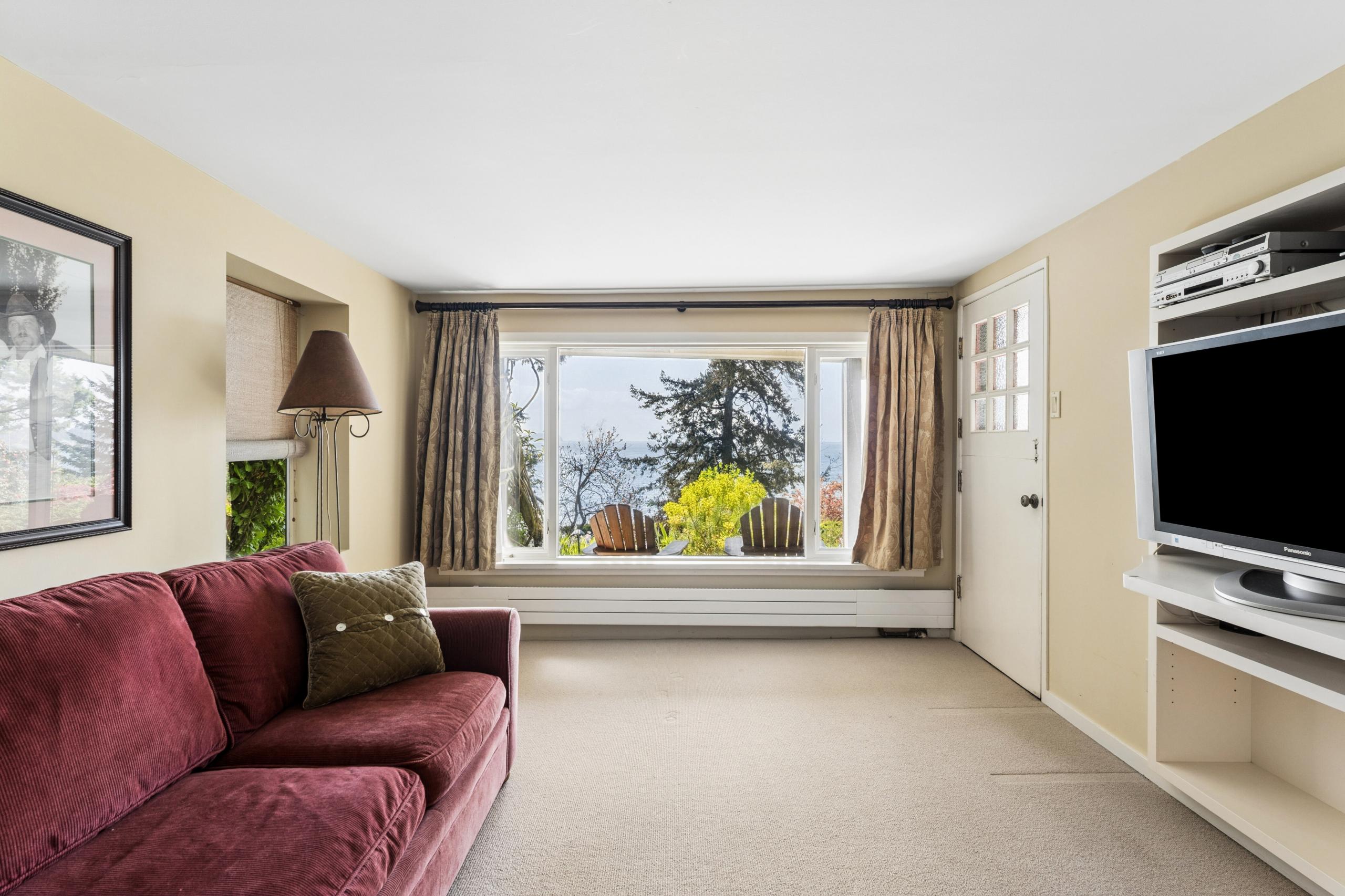 6054 Gleneagles Drive, West Vancouver listing image