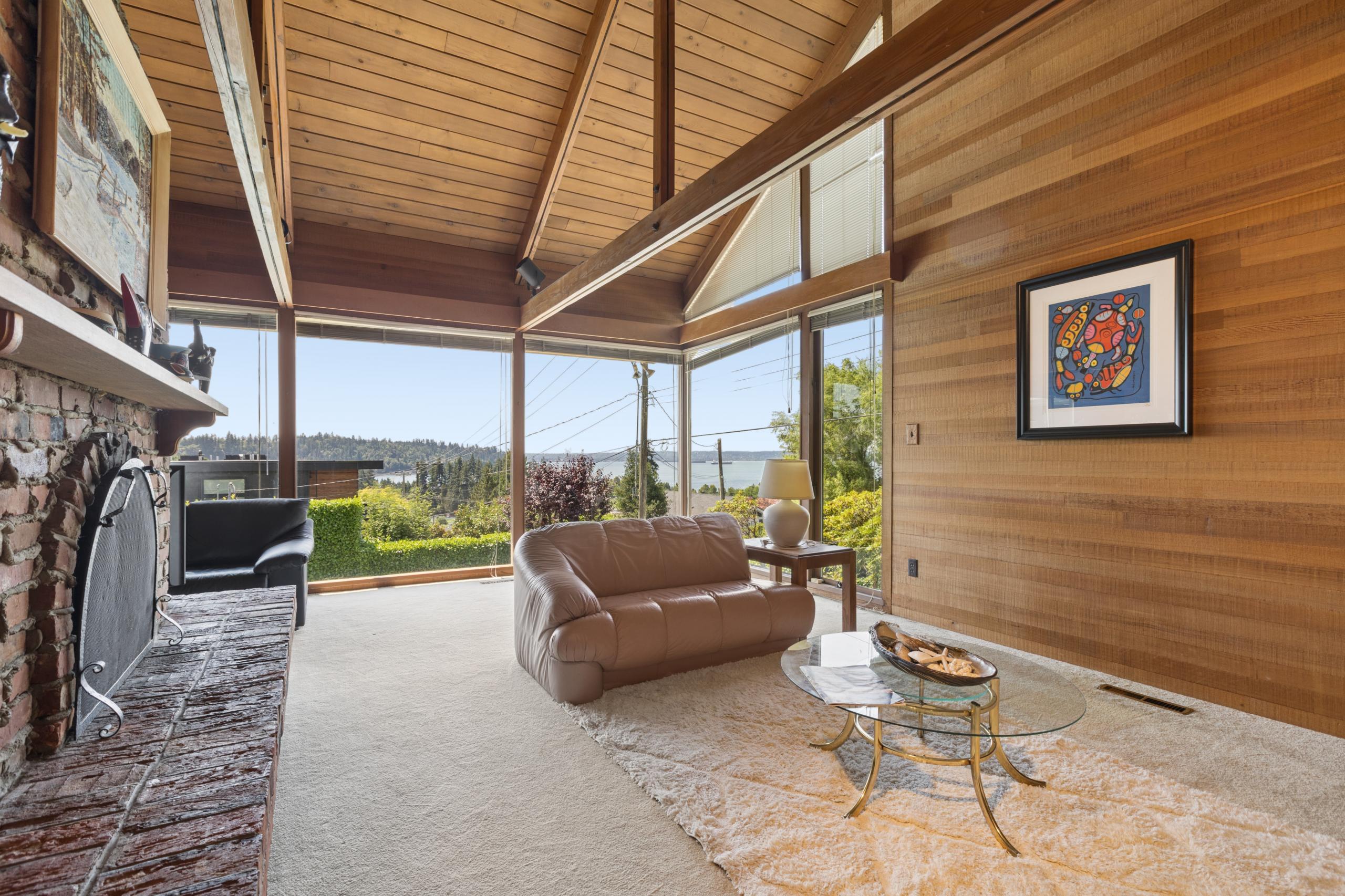 1092 Duchess Avenue, West Vancouver listing image