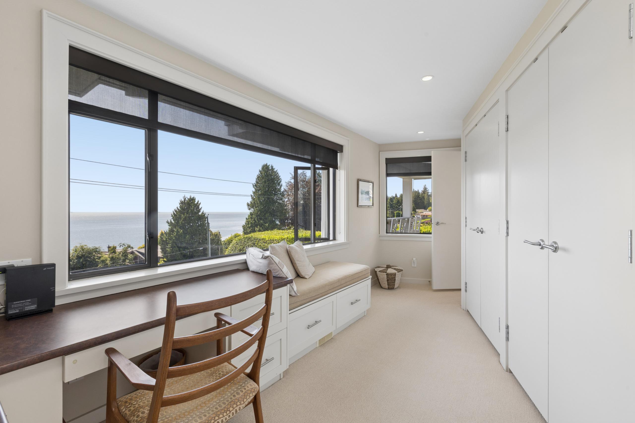 2621 Bellevue Avenue, West Vancouver listing image