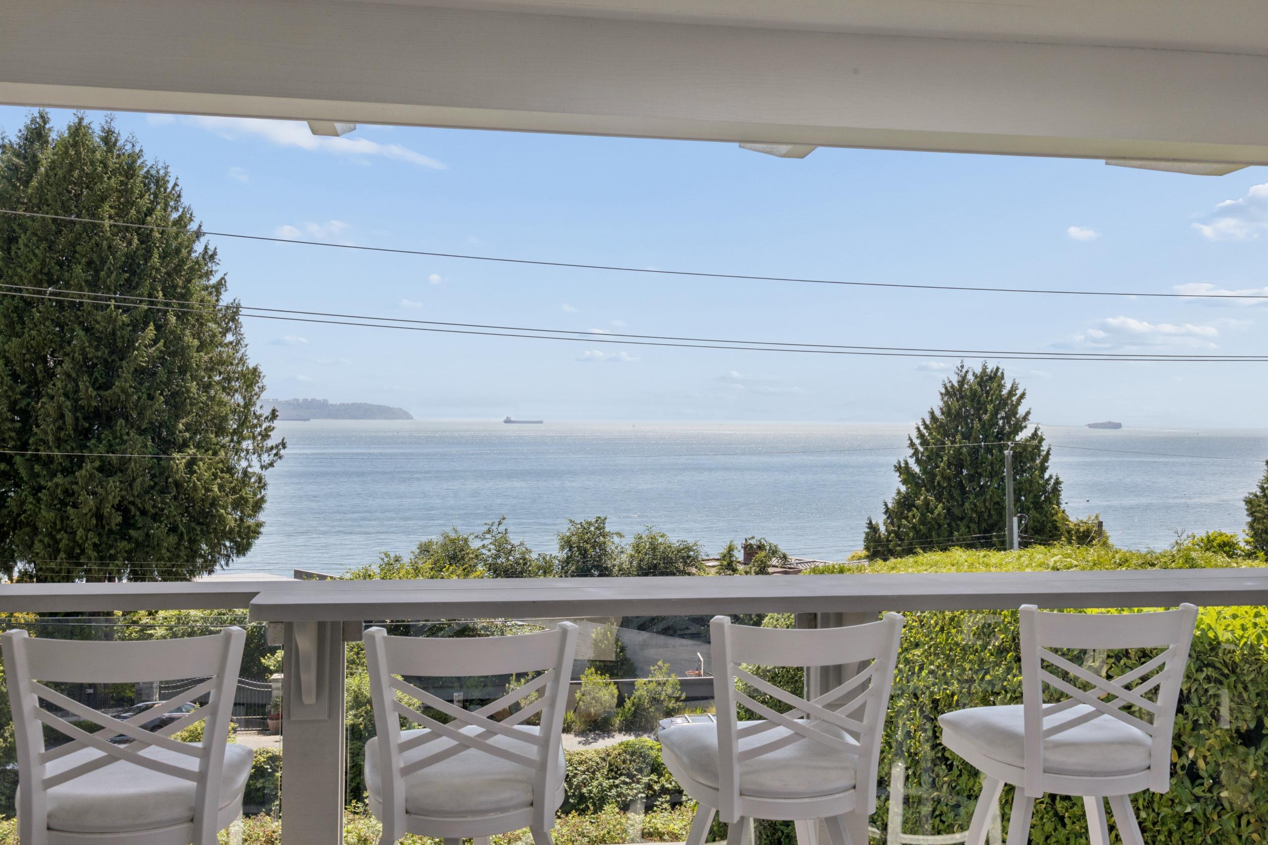 More info on 2621 Bellevue Avenue, West Vancouver