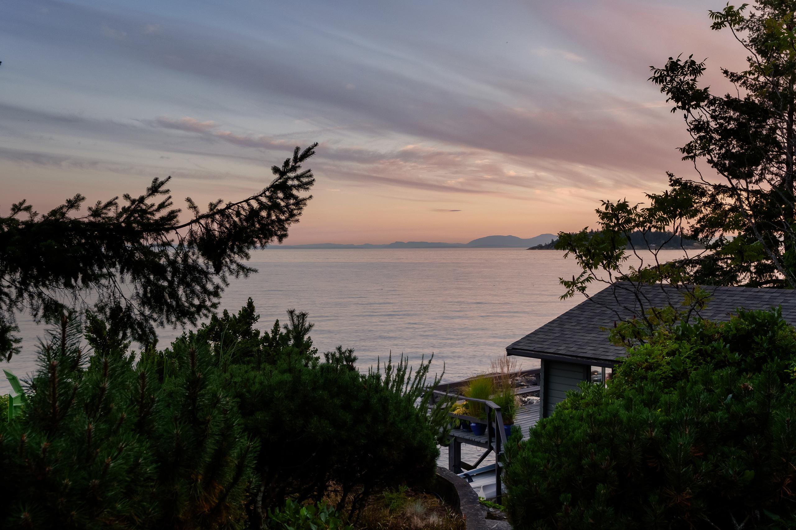 6054 Gleneagles Drive, West Vancouver listing image