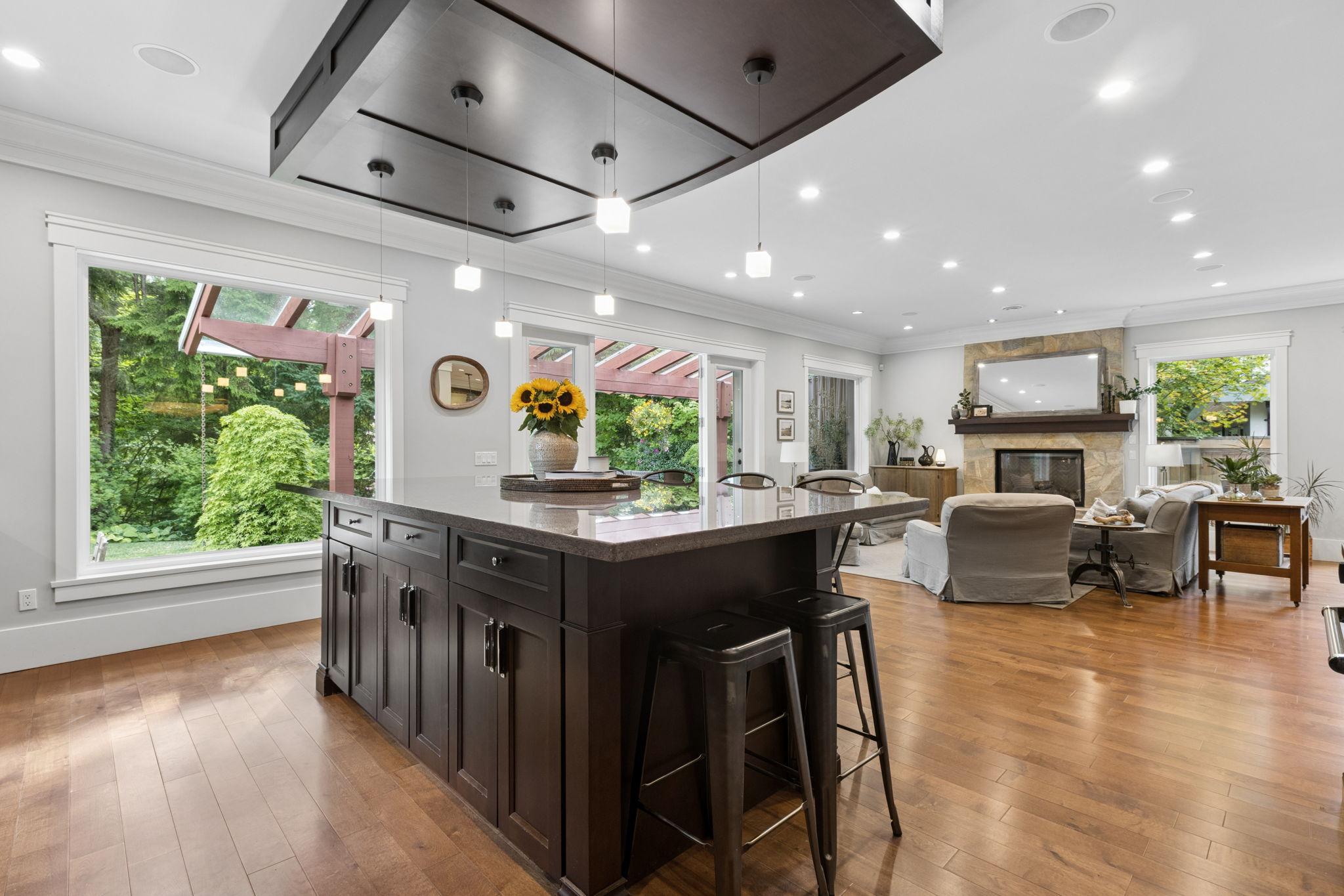 4176 Virginia Crescent, North Vancouver listing image