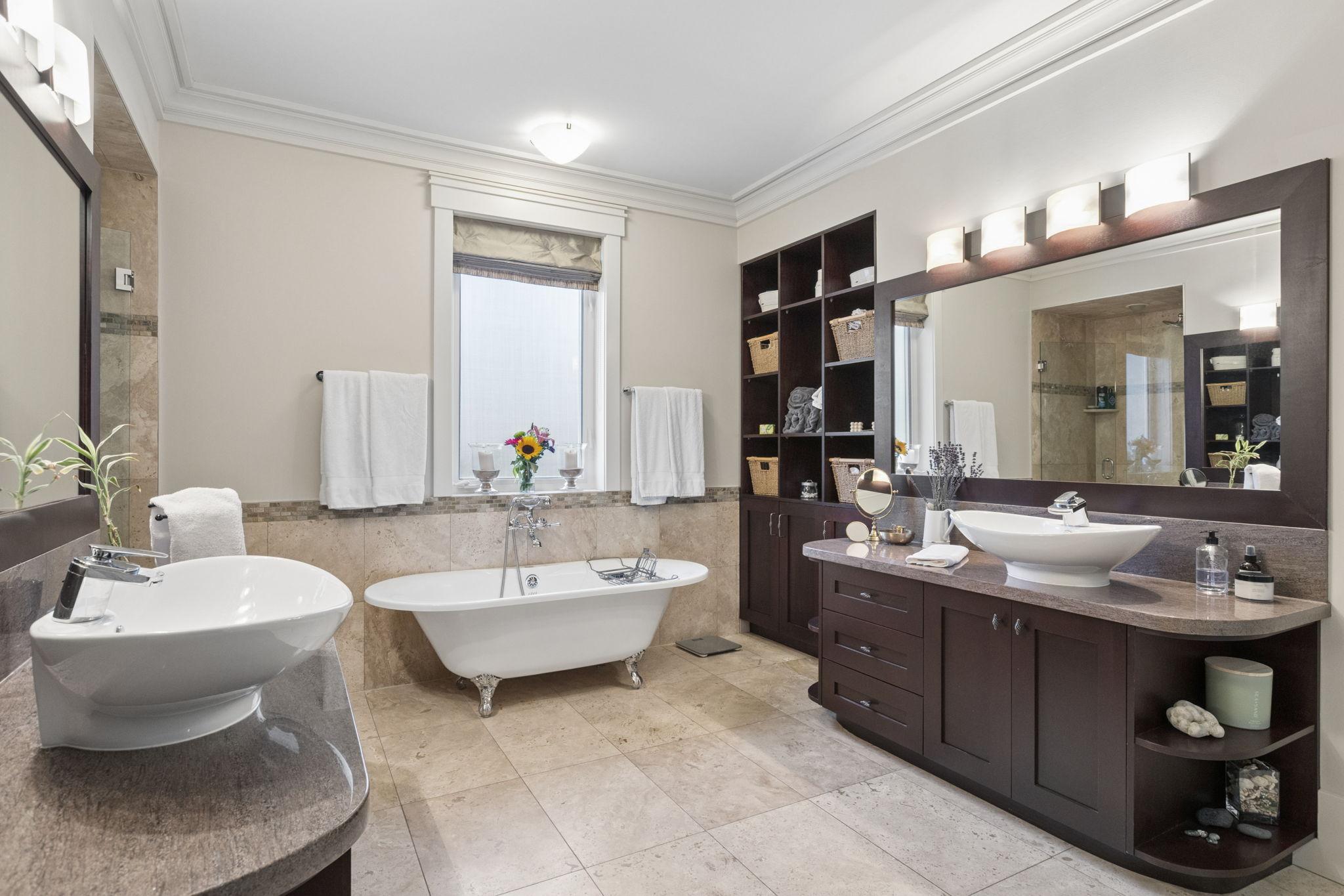 4176 Virginia Crescent, North Vancouver listing image