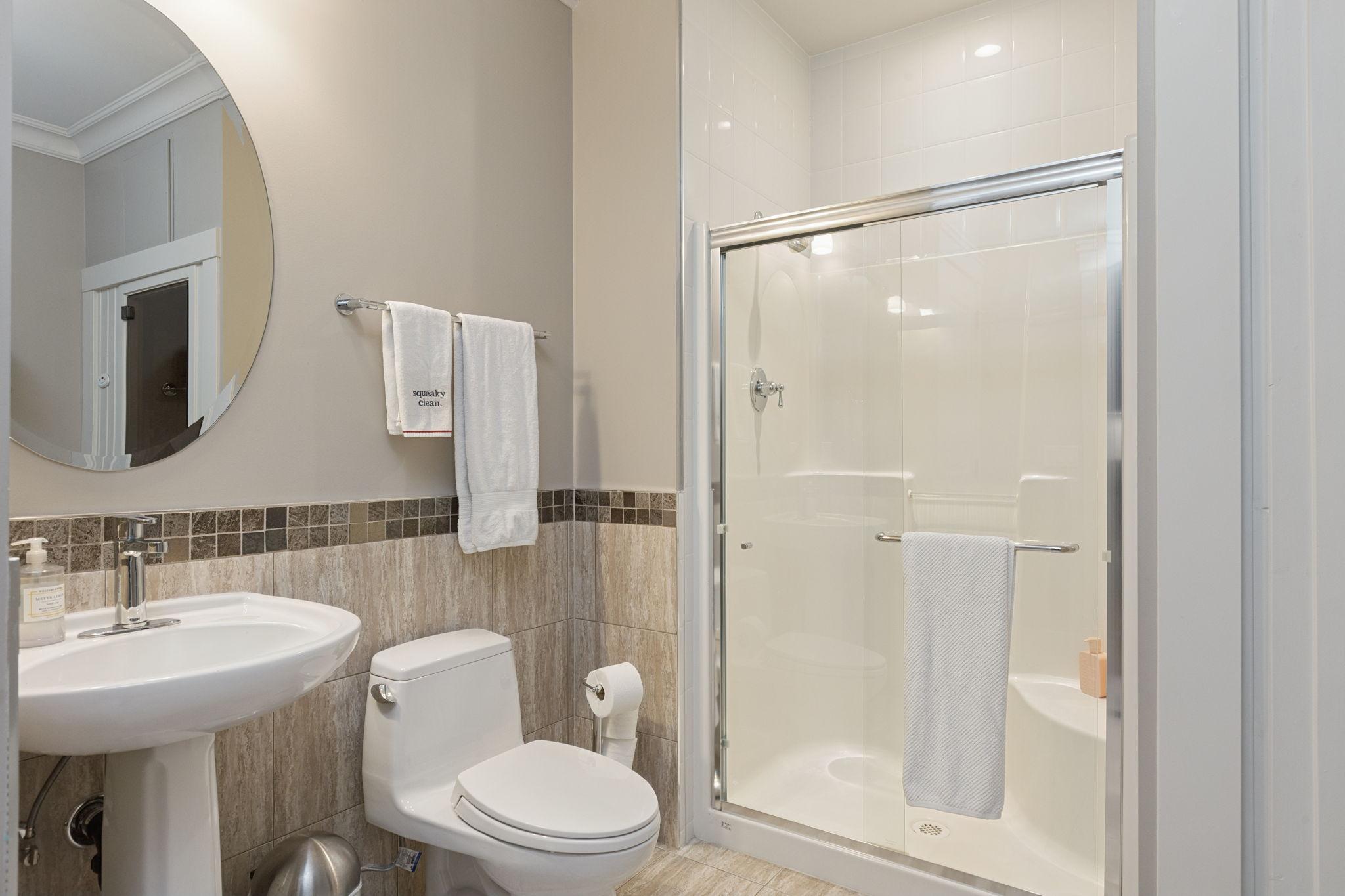 4176 Virginia Crescent, North Vancouver listing image