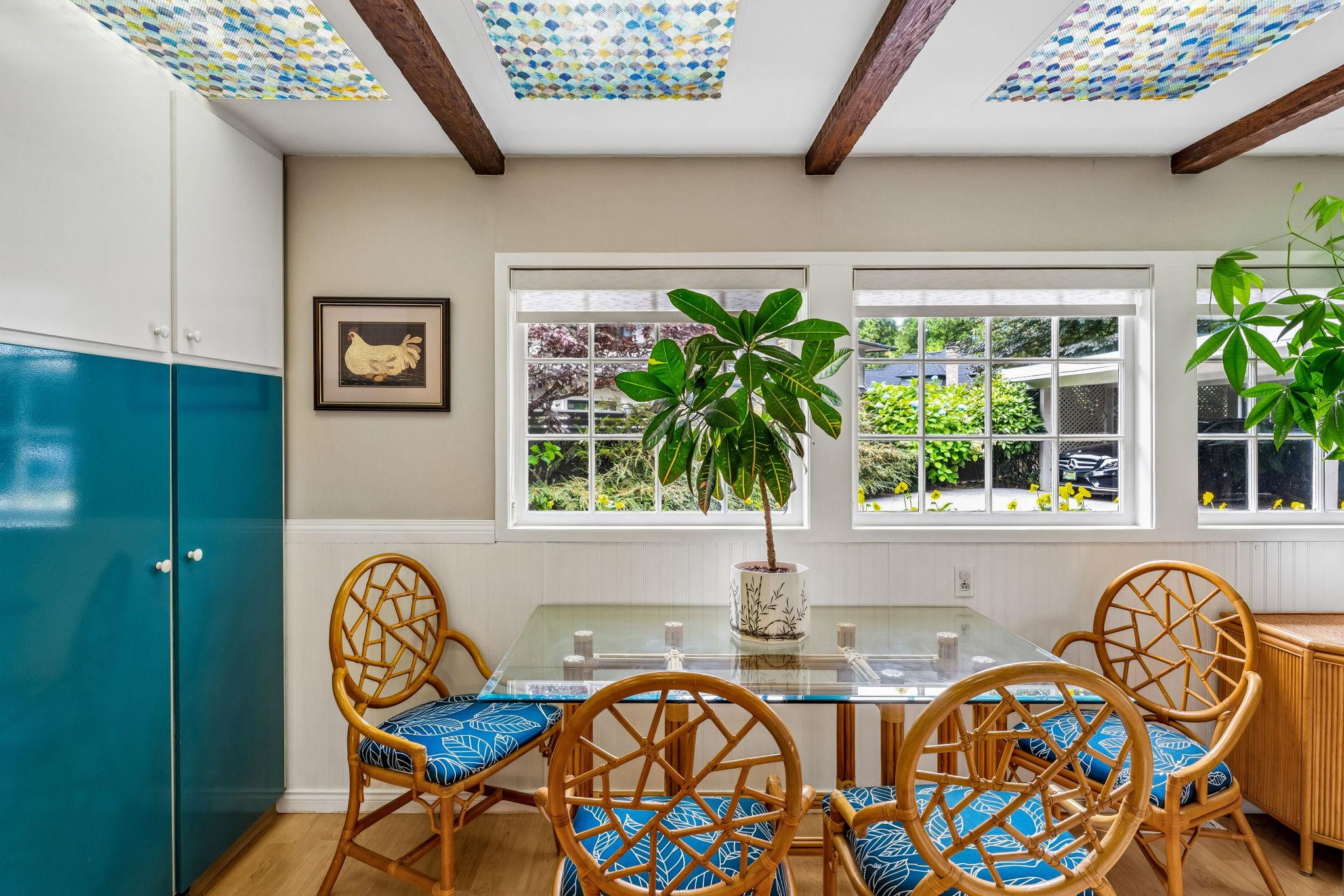 455 MacBeth Crescent, West Vancouver listing image