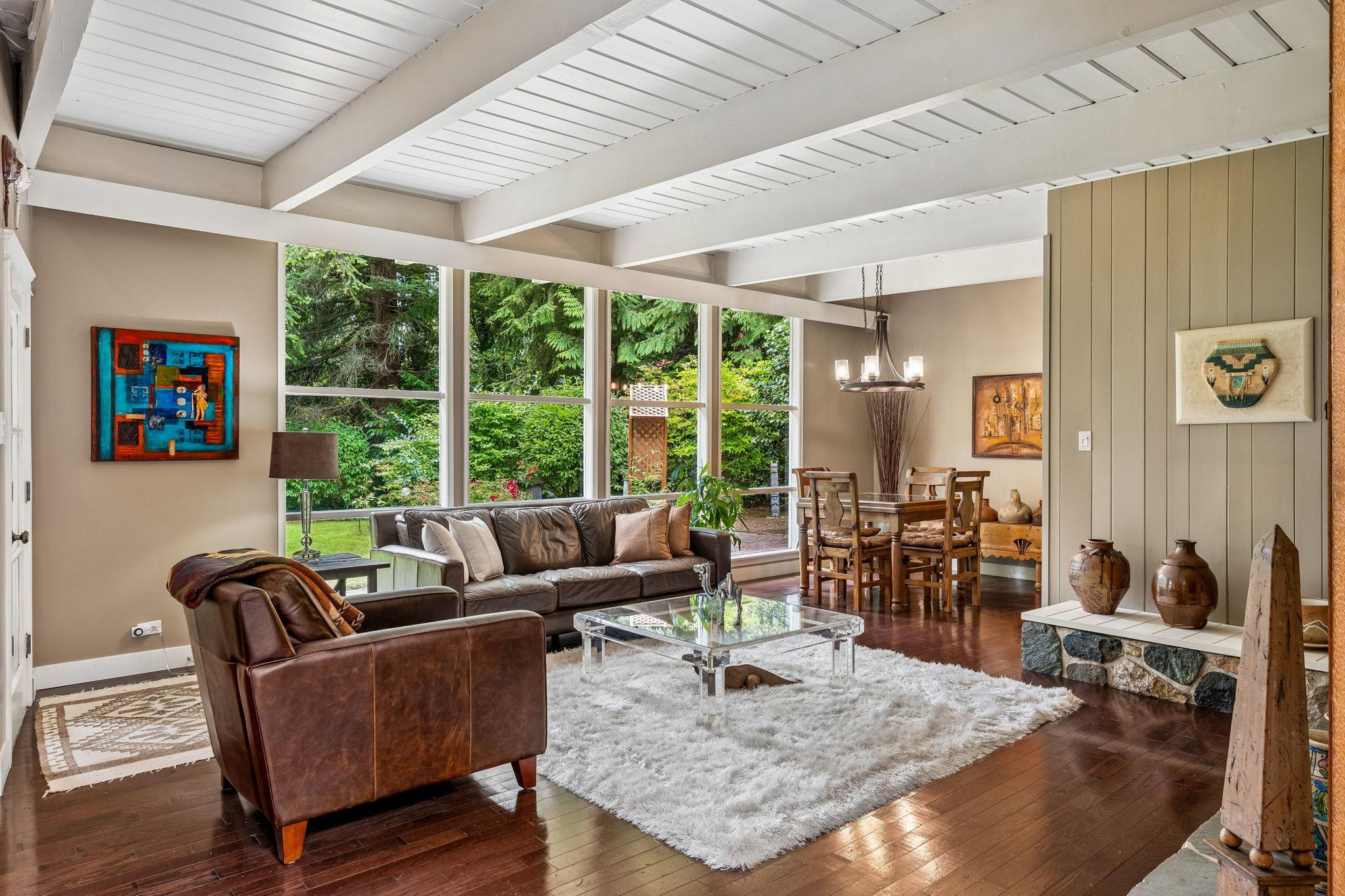455 MacBeth Crescent, West Vancouver listing image
