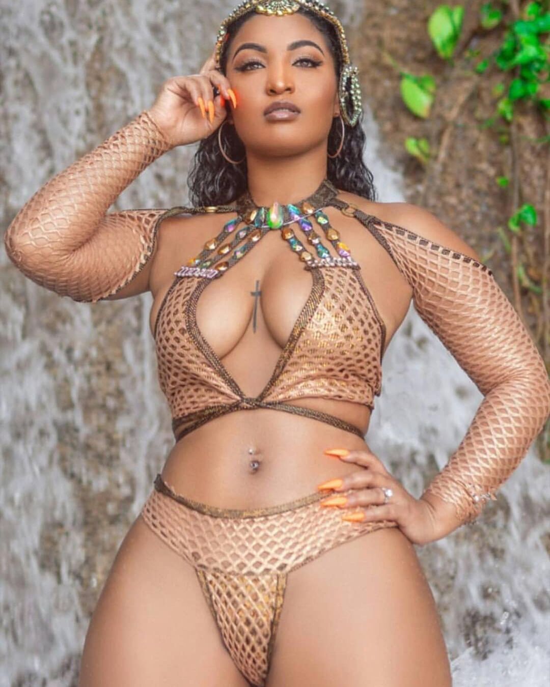 shenseea bikini