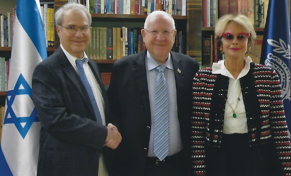 Sandor Frankel with President Peres’ successor, President Reuven Rivlin (courtesy)