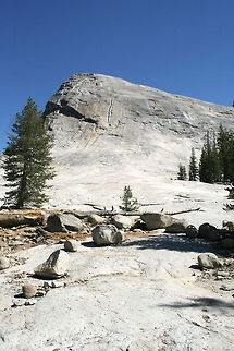 Bald rock This bald mountain is located along the Tioga Pass towards Yosemite National Park Geotagged,Mountains,National Park,North America,Rock,United States,Yosemite