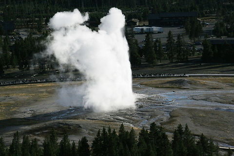 Old Faithful eruption This is a photo of the eruption of the Old Faithful geyser in Yellowstone National Park Eruption,Geotagged,Geyser,National park,North America,Old Faithful,United States,Yellowstone National Park