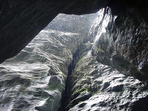 Chasm water droplets These water droplets come from higher up in the mountains, dripping into the chasm. This chasm is called Seisenbergklamm and is situated near the town of Lofer, Austria Austria,Chasm,Europe,Geotagged,Seisenbergklamm,Spring