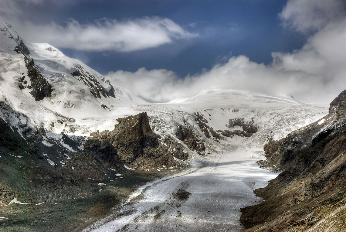 Snowy landscape Beautiful gletcher landscape view in Alps - Grossglockner Austria. HDR,Landscapes,Mountains,Snow