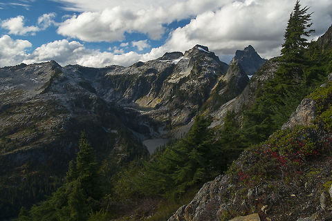 View going to Trapper Peak What a wonderful place that I live! I feel very lucky to be able to experience this. Geotagged,Mountains,United States