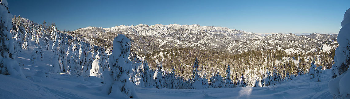 Looking over the Stuarts view from the Wenatchee crest out over the Stuart mountain range Geotagged,United States,Winter