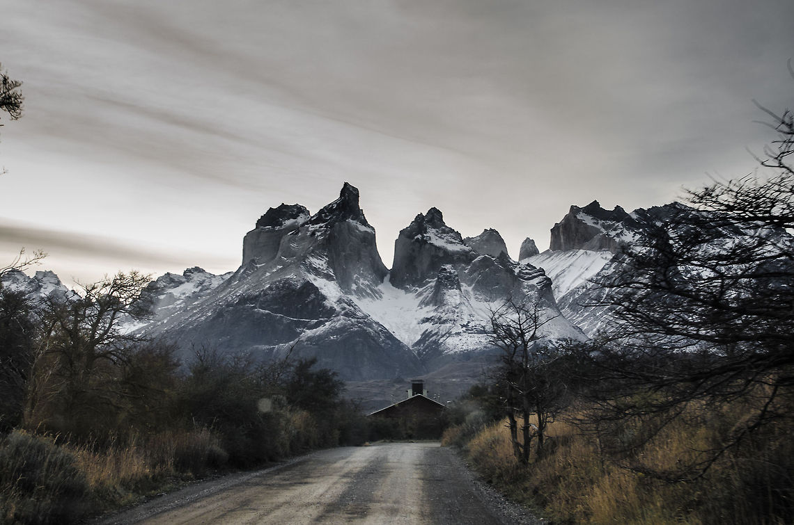 Casa_Solitaria a house lost in the middle of the road, going to nowhere Chile,Geotagged,ambient,landscape,location,mood,patagonia,torres del paine,tourism,travel