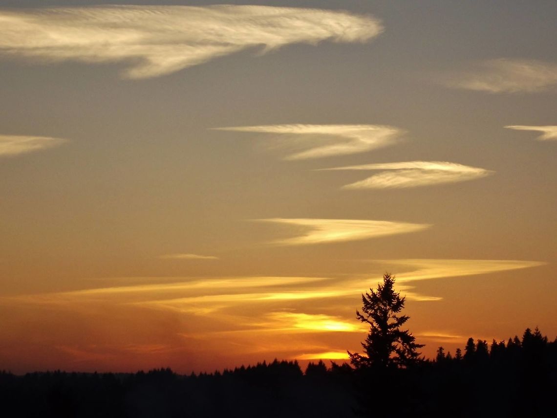 Sunset in Estacada, Oregon.  Clouds,Sunset