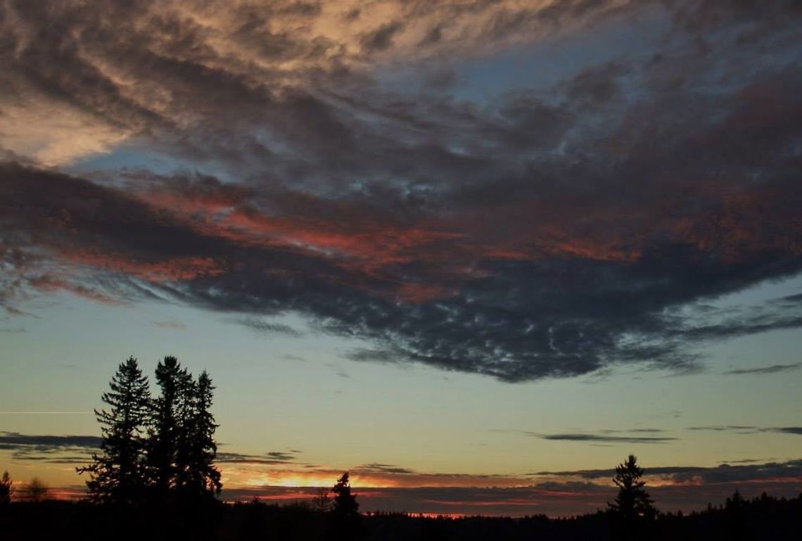 Sunset in Estacada.  Clouds,sunset
