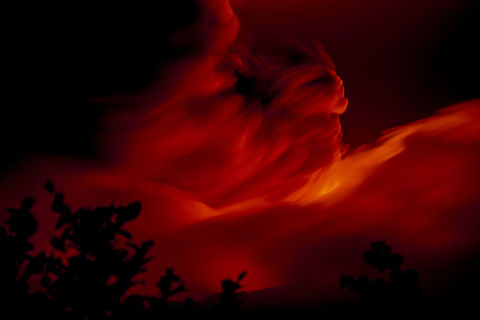 Hell's Gate On December 28th, 2014, Mount Etna produced a so violent as brief eruption with emission of lava and ash. 
The high-altitude clouds mixed with ash cloud have created a unique show of its kind. Geotagged,Italy,Winter,cloud,eruption,etna,flames,hell,lava,mount