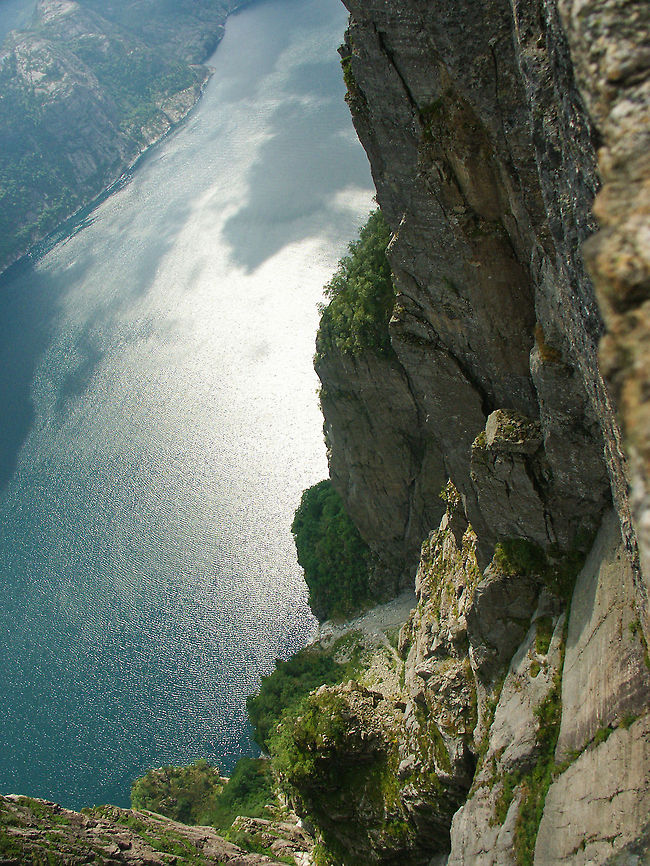 A Preachers' Chair It was a sunny day. It was a 600 meter drop. It was d*rn quite impressive. Preikestolen, go and have a look some day, but mind the edge!<br />
 Fjord,Geotagged,Lysefjorden,Norway,Preikestolen,height