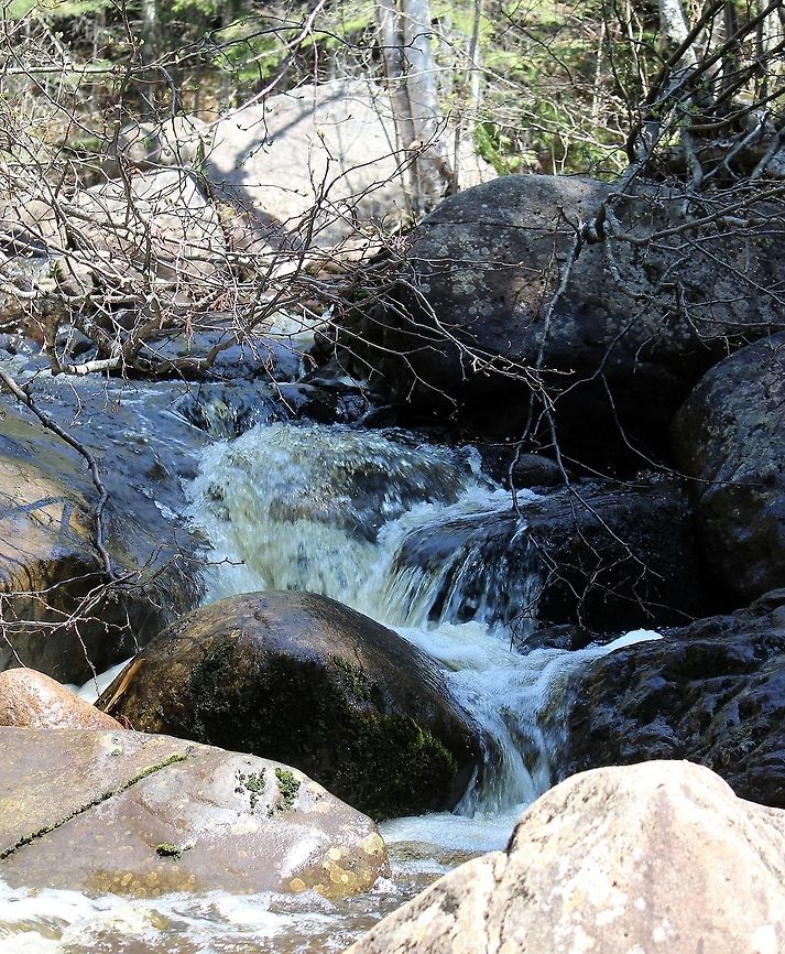 Cascading water on the Onion River  Geotagged,Minnesota,Onion River,Spring,United States,water