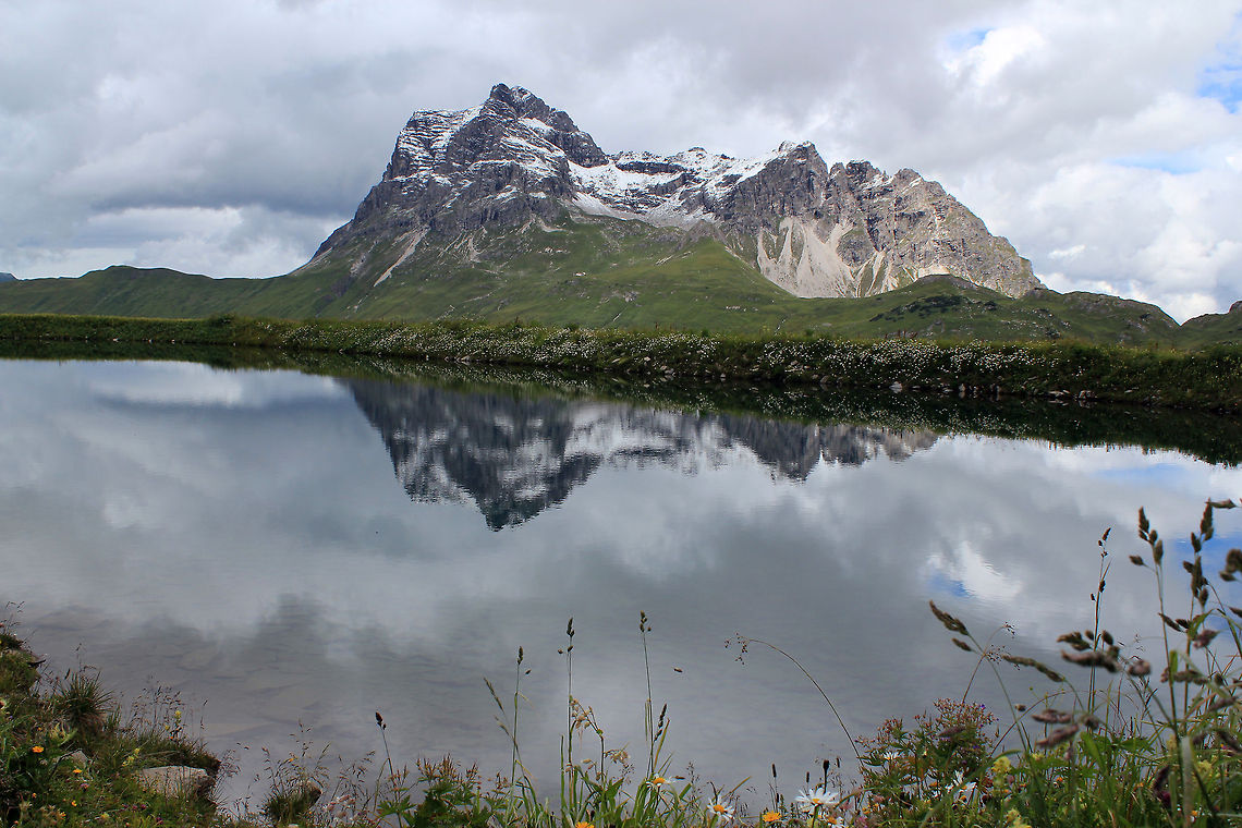 On top of the mountain There was this beautiful mountain lake. Austria,Geotagged,Steffisalp,Warth