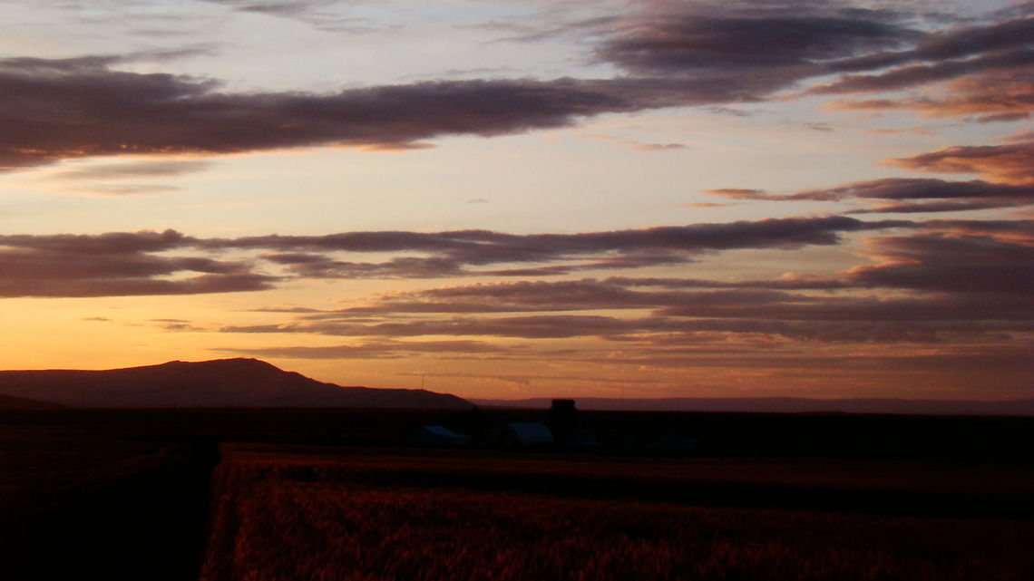 Rattlesnake Mt. and the surrounding area. Rattlesnake Mt. and the surrounding area. mountain