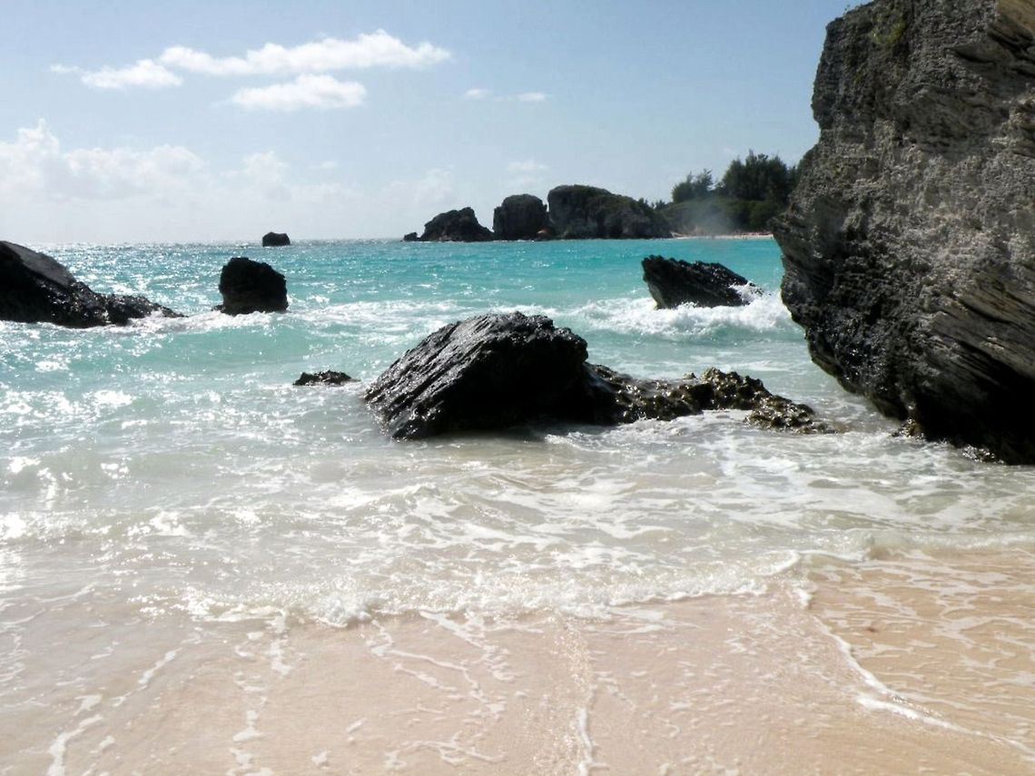 beach in Bermuda beach in Bermuda Bermuda,beach,natural,nature,ocean,water