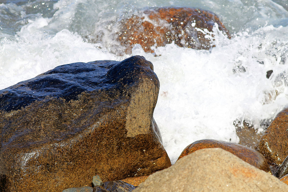 Breaking Waves Marginal Way  Maine,Marginal Way,ocean,rocks