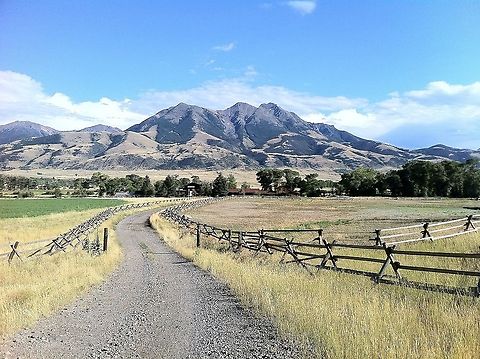 711032B0-EAA6-4654-9673-391A98DC4CB7 Near Livingston, Montana.