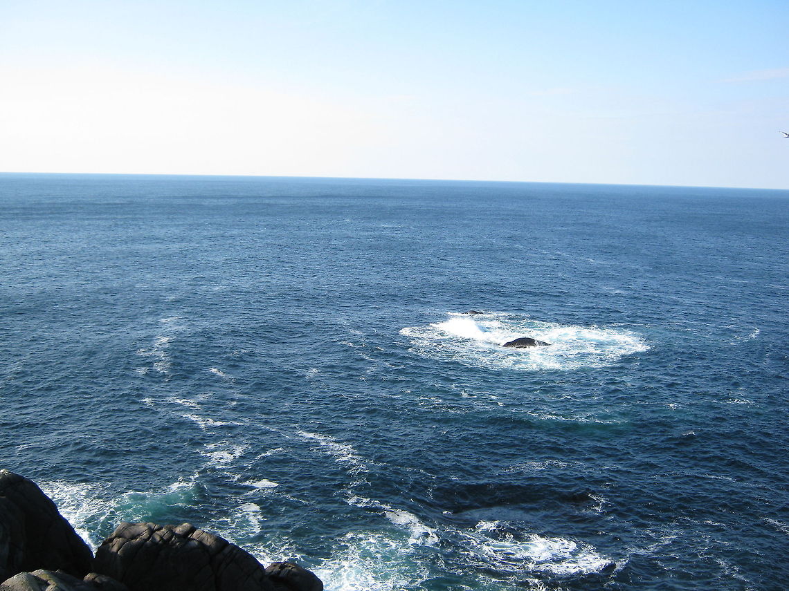 Deep blue sea This picture is taken from Kr&aring;kenes lighthouse, located at the island V&aring;gs&oslash;y, in Sogn og Fjordane county, Norway. Atlantic Ocean,Geotagged,Kråkenes lighthouse,Norway