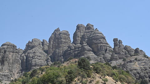 Childukhtaron, 40women's Rock, 40여인 바위 In Muminabad, Tajikistan, there is a powerful legend. A long, long time ago, a large group of invaders descended upon the village and tragically massacred its people. Amidst the chaos, 40 women managed to hide and prayed fervently for their village's safety. Eventually, the invaders withdrew, and these 40 women became the legendary Childukhtaron, who are said to still protect the village to this day.
I've chance to enjoy this beautiful unusual Rock-formation last weekend. 40women's Rock,40여인 바위,Childukhtaron,Geotagged,Summer,Tajikistan