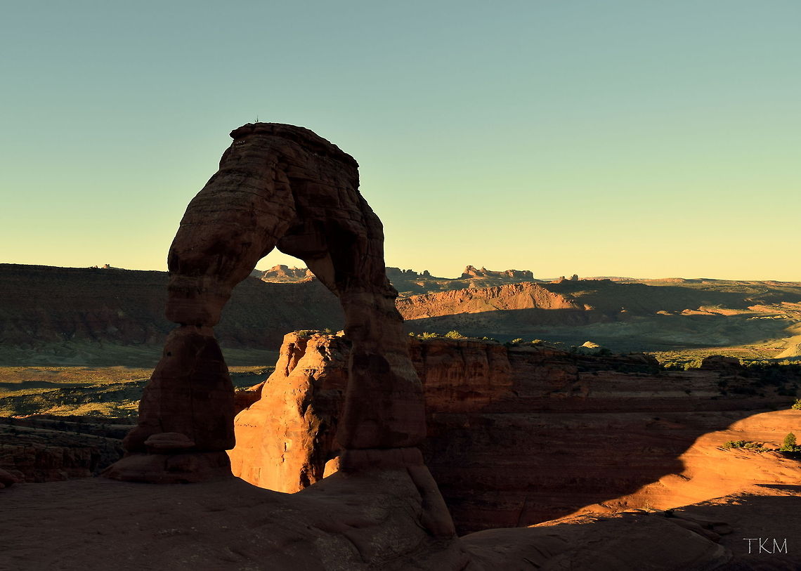 Delicate Arch at Sunrise Delicate Arch is the most well known arch in Arches National Park, and one of the most famous arches in the world. It stands 65 feet tall and is well worth the hike to see it up close.  Arches National Park,Geotagged,United States,Utah,landscapes