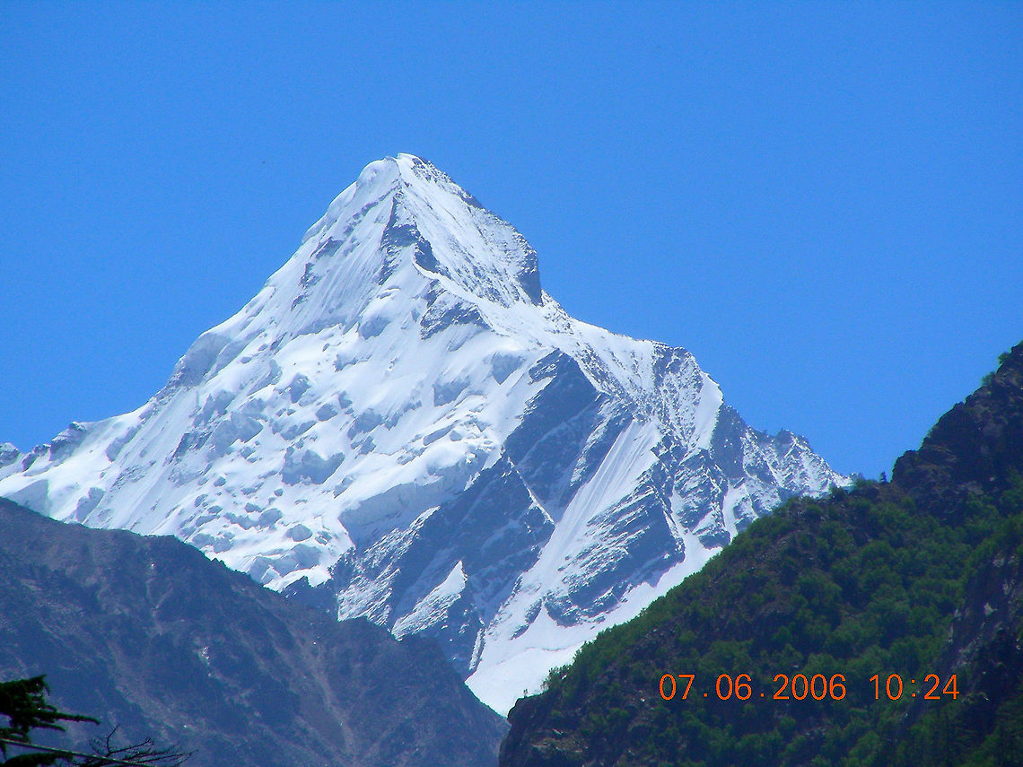 White Saint An icy mount that stood apart from the rest. Taken on my journey to Gangotri, Uttarakhand, India. Geotagged,India,nature