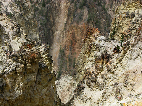 Grand Canyon of Yellowstone 2 A breathtaking deep down view of the Grand Canyon of Yellowstone. Landscapes,Wyoming,Yellowstone National Park