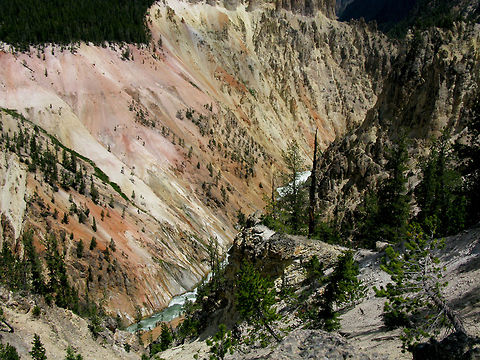 Grand Canyon of Yellowstone 3 Amazing landscape view of the gorgeous Grand Canyon of Yellowstone. Landscapes,Wyoming,Yellowstone National Park