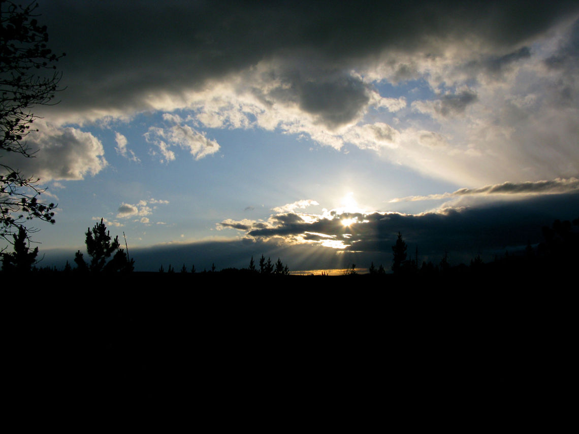 Sunset on Yellowstone Lake Gorgeous sunset at Yellowstone lake. Landscapes,Sunset,Wyoming,Yellowstone National Park