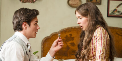 Louis Partidge and Millie Bobby Brown in Enola Holmes 3