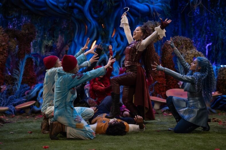 Still of Kiara Romero in Descendants: Wicked Wonderland