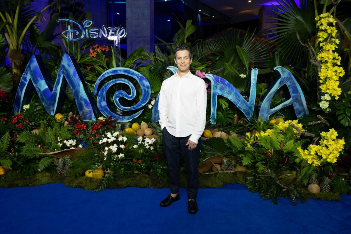 Thomas Kail poses at Sydney fan event