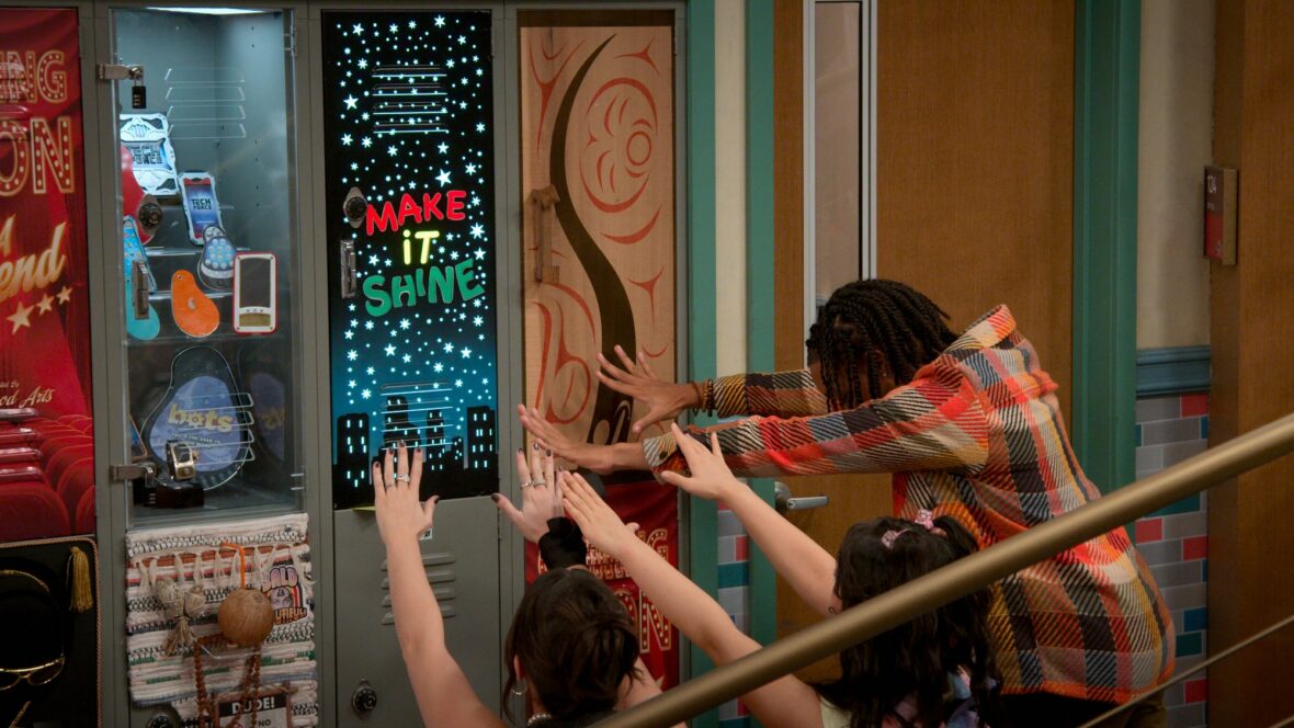 Still from Hollywood Arts season one
