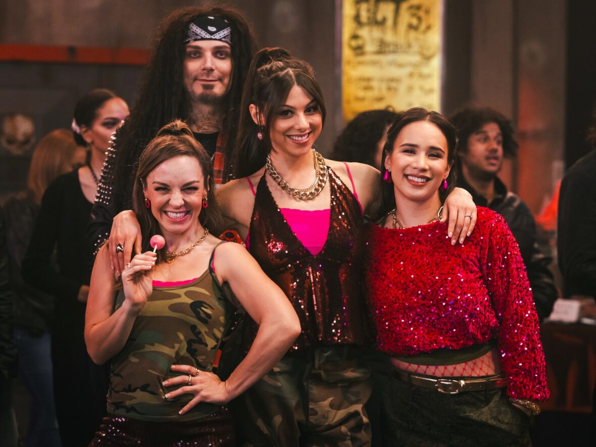 Still of Caitlynne Medrek, John Gillich, Kira Kosarin, Katrina Teitz in Hollywood Arts