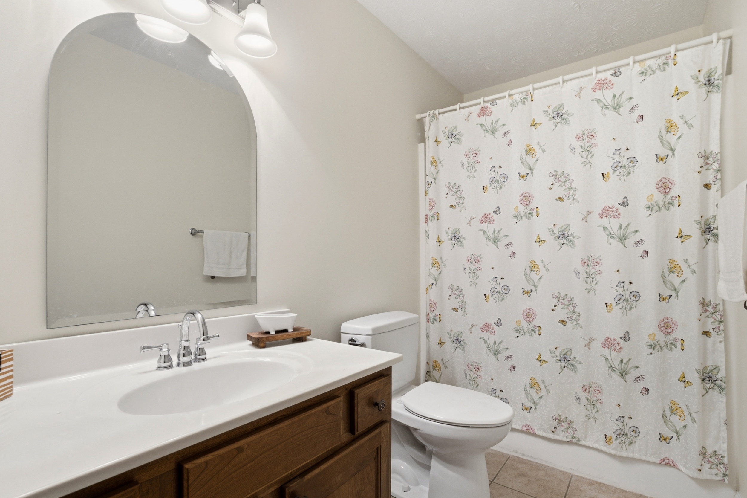 23_1641dd72-eb27-4974-9f33-62bf8e0b2dac