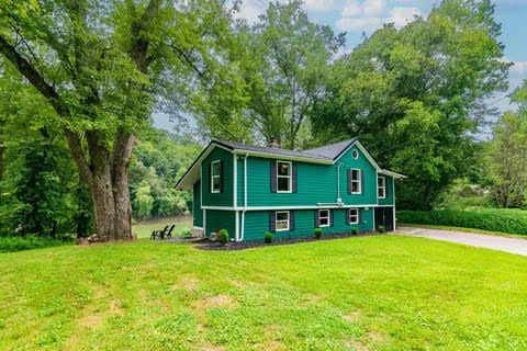 682 Athens Boonesboro