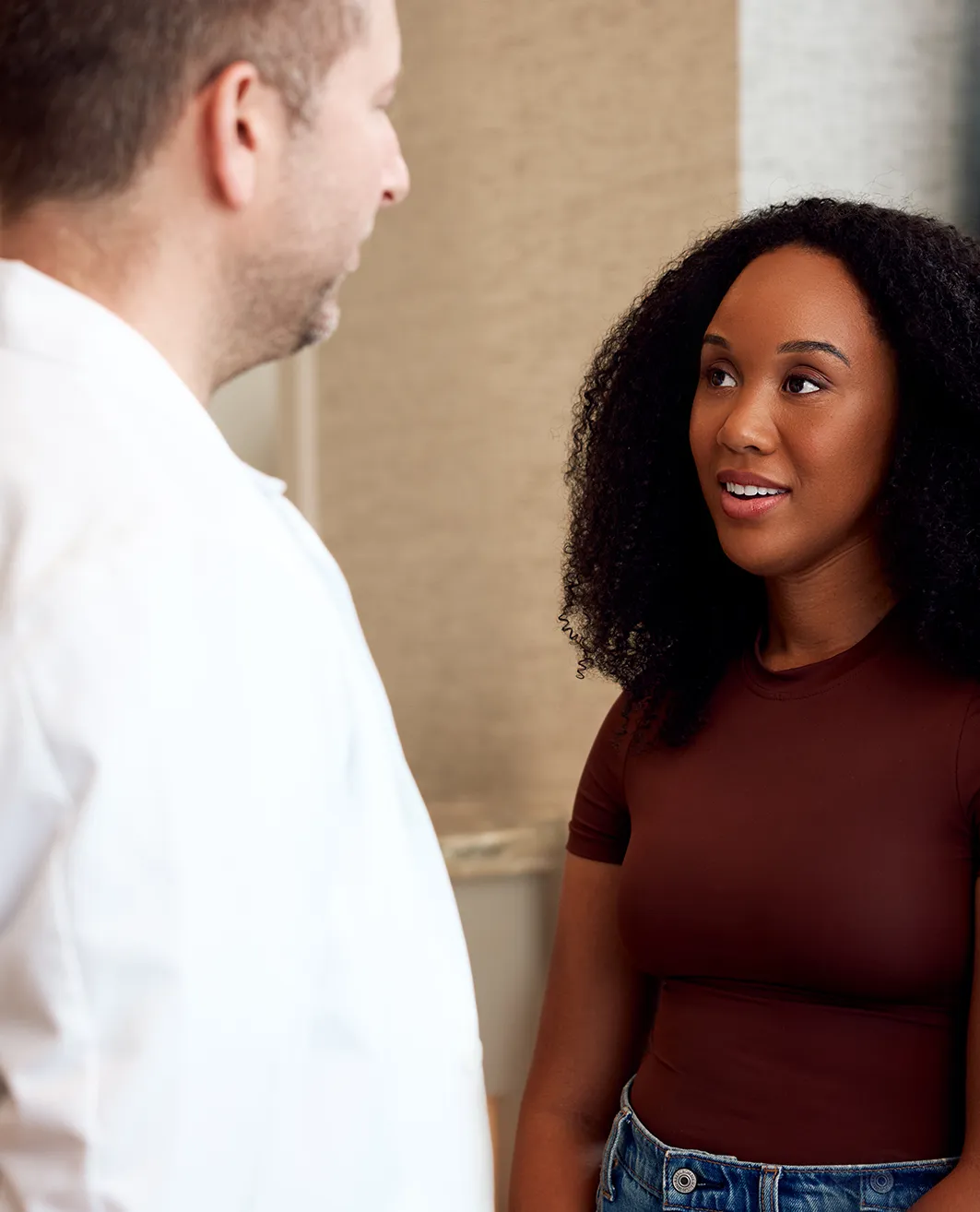 Personalized consultation with Toronto plastic surgeon