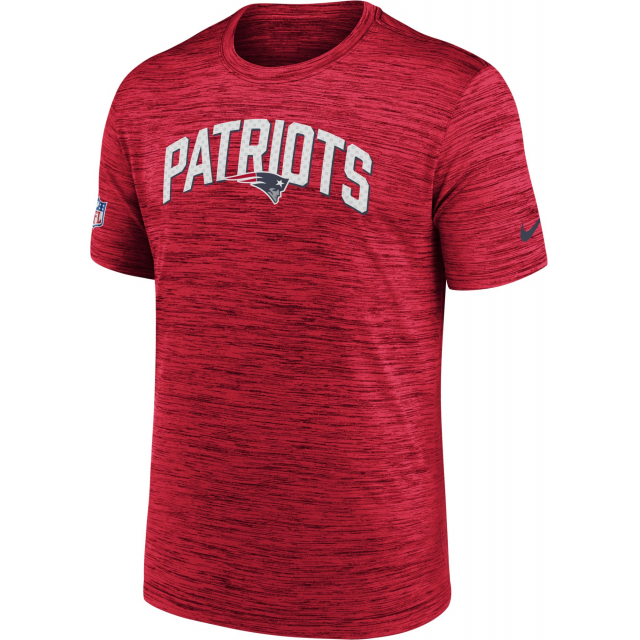 Nike / Men's New England Patriots Sideline Legend Velocity Red TShirt