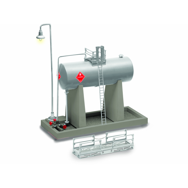 Lionel Trains / O Oil Tank Elevated