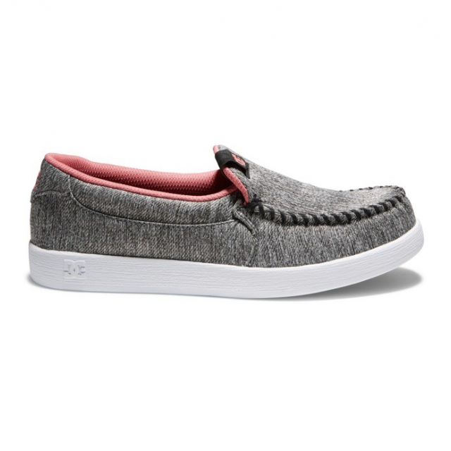 DC Men's Villain TX SE Skate Shoes - Slip-On Suede Sneakers With Moccasin Toe & Rubber Sole